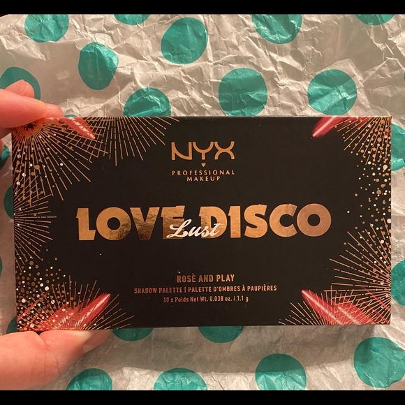 NYX Love and Disco Lust Rose and Play Eyeshadow Palette - Picture 1 of 4